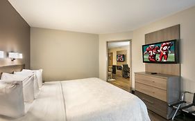 Red Roof Inn Plus+ Boston - Logan